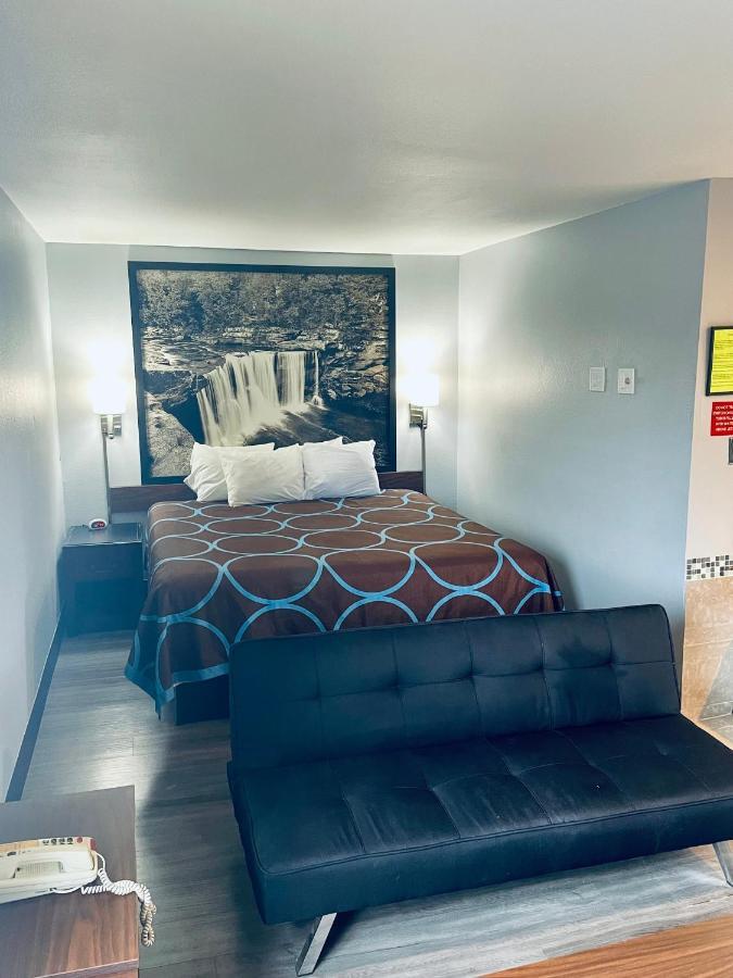 Super 8 By Wyndham Corbin Ky Motel Dış mekan fotoğraf